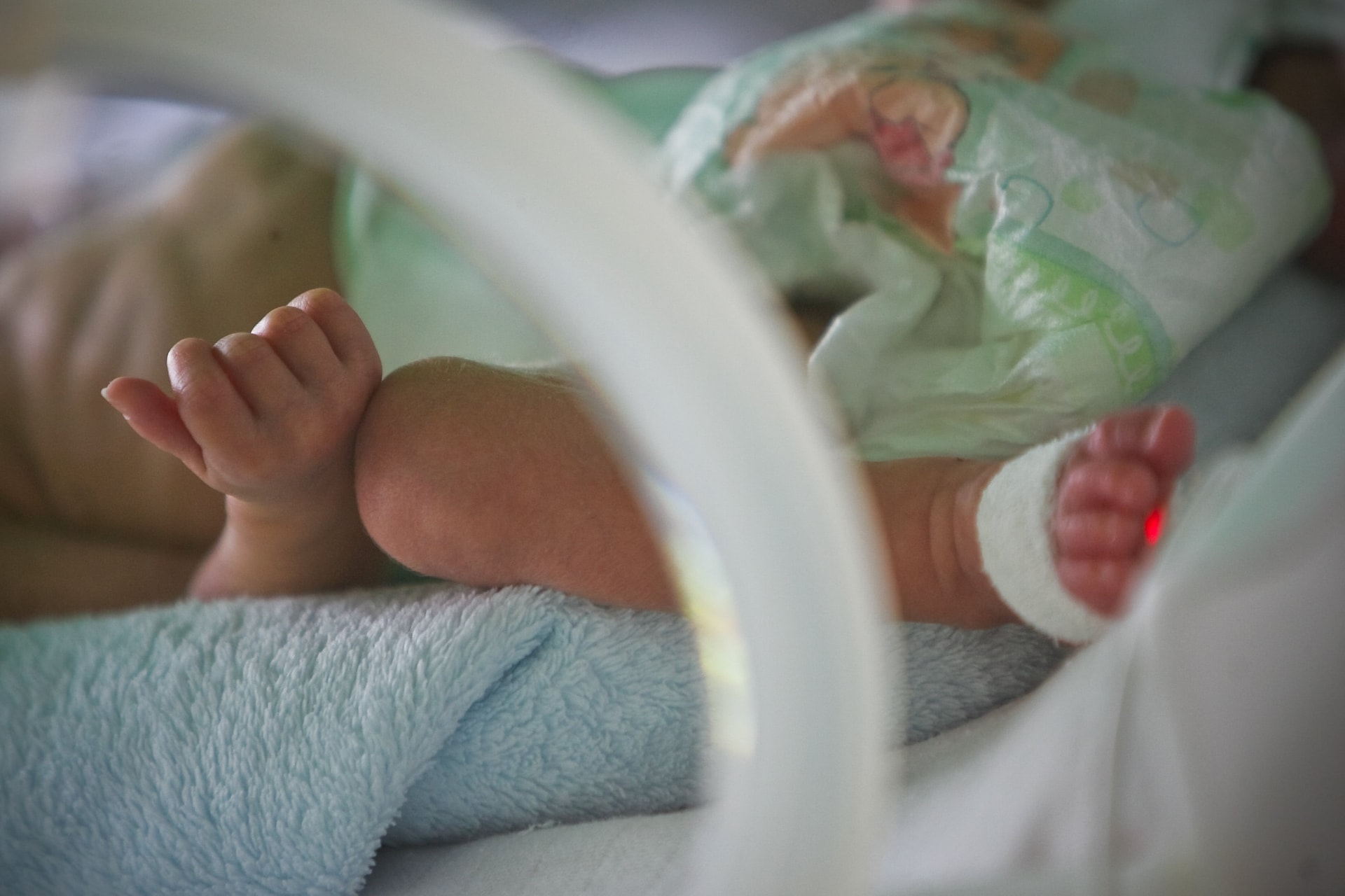 Ellopott, majd kórházi inkubátorban hagyott egy csecsemőt egy nő Budapesten