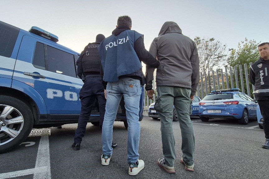 Török terrorlegényekre csaptak le az olaszok