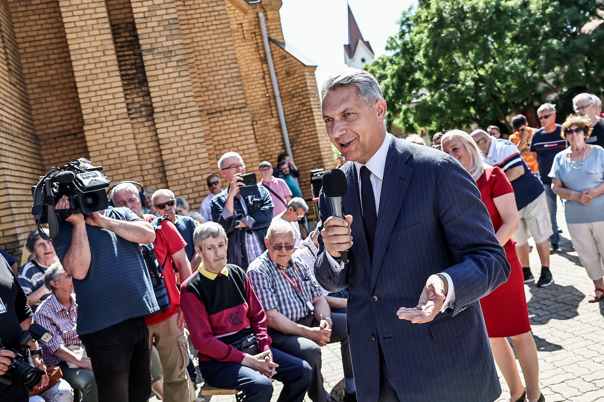 Lázár János: Működik a Keleti pályaudvar