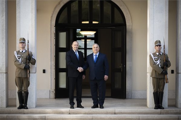 Orbán–Radev találkozó a Karmelitában