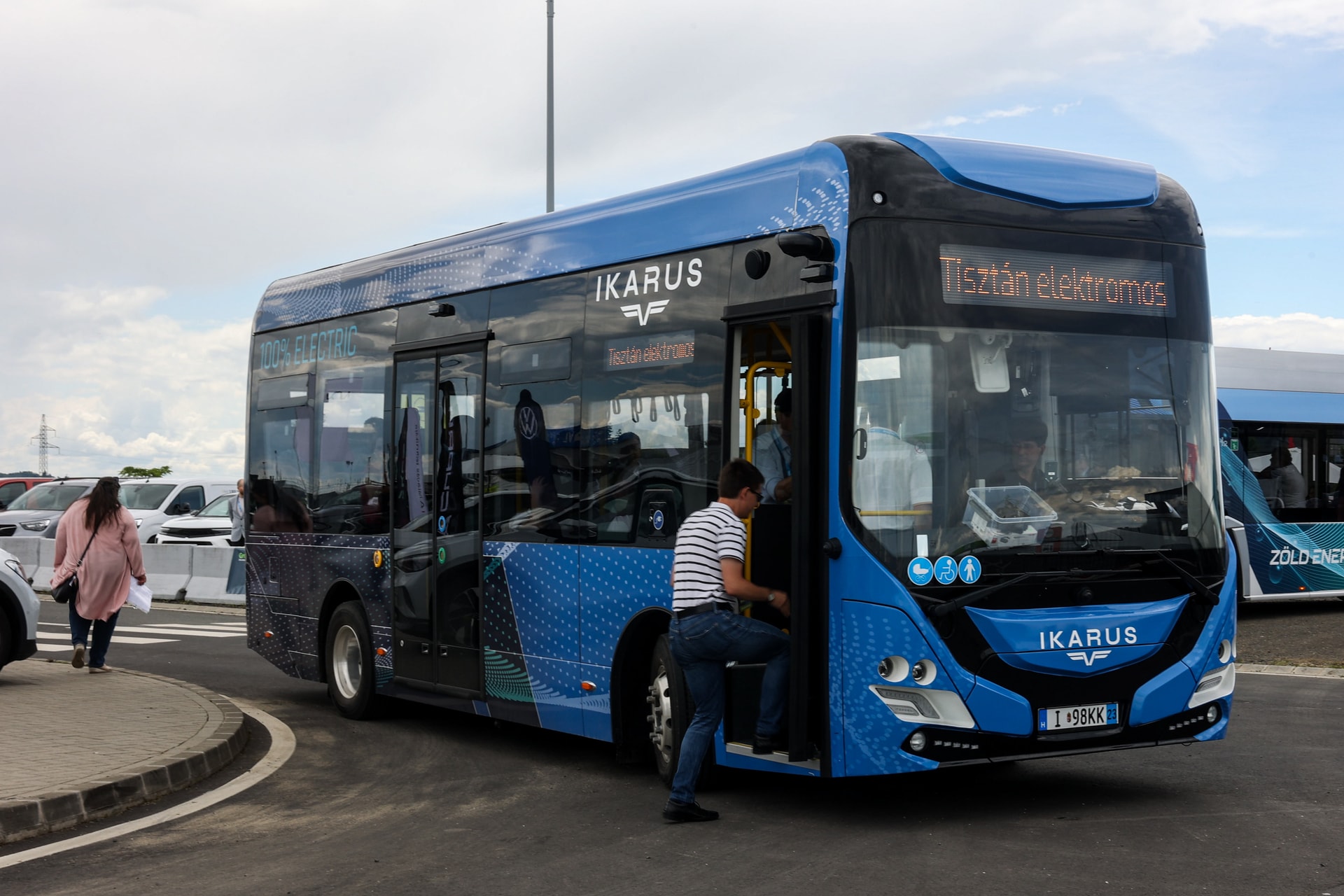 Ikarus 80e: A „midi” bevette a ZalaZone-t