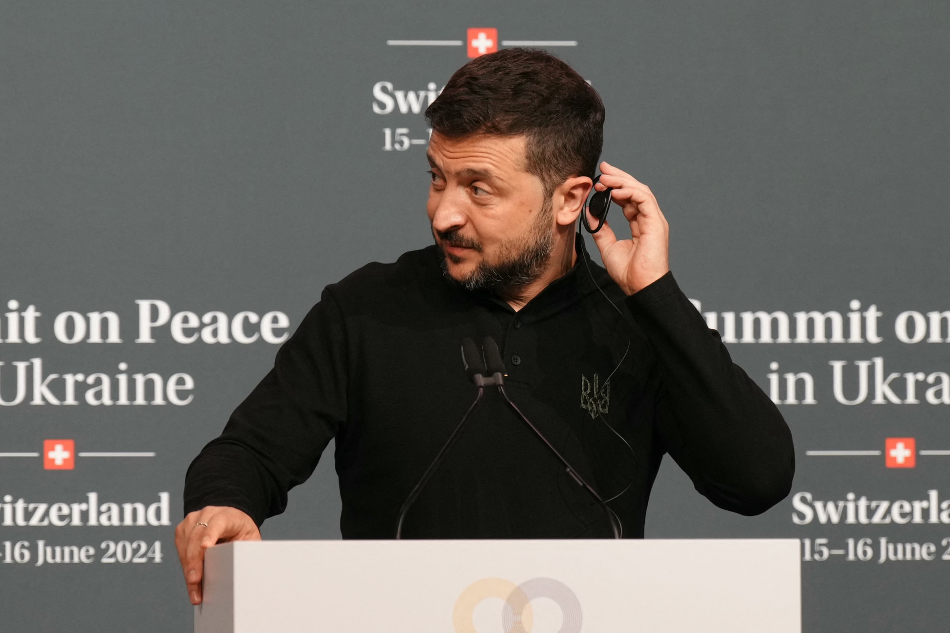 Békekonferencia helyett tarhálócsúcs