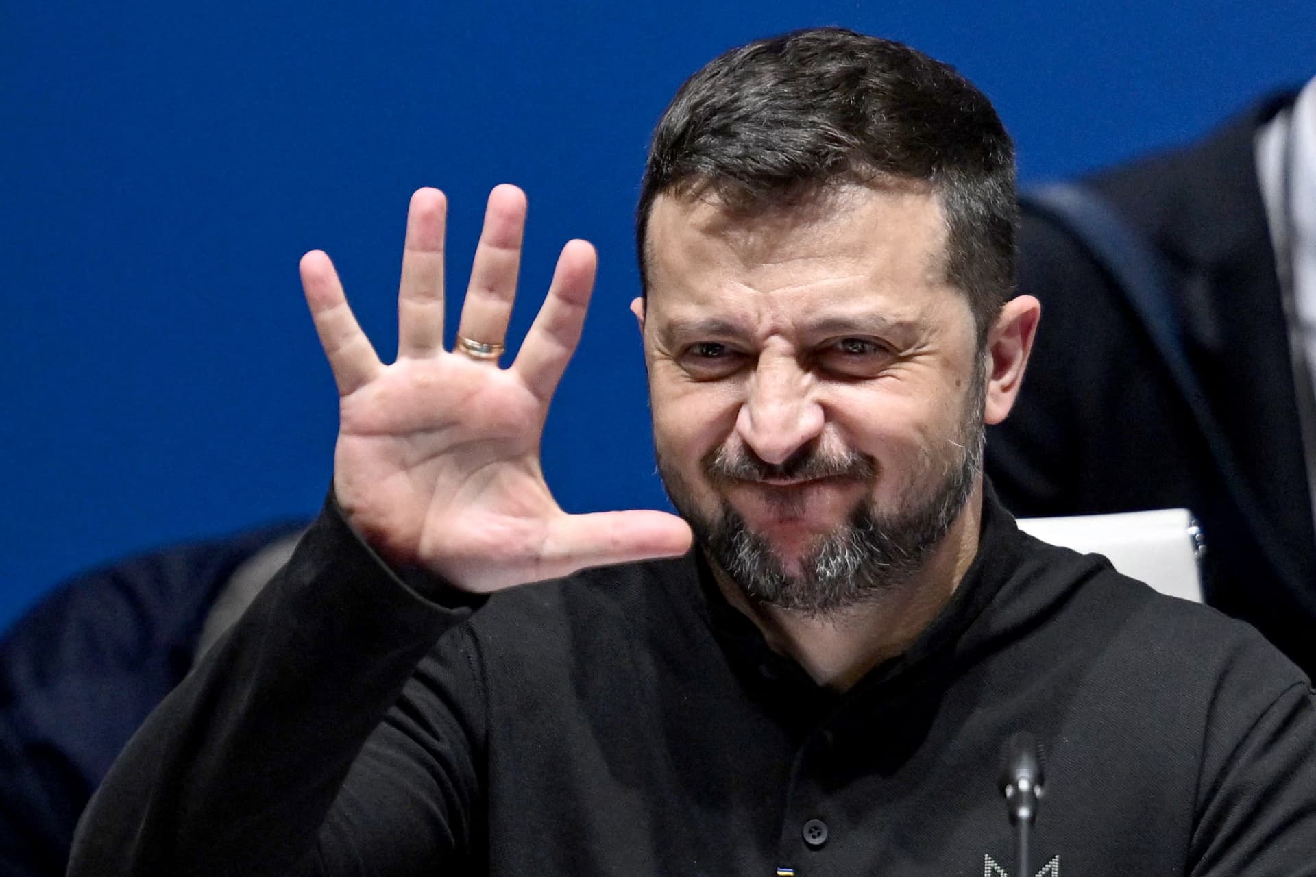 Leleplezték Zelenszkij azon vágyát, hogy a NATO-t belerángassa a konfliktusba