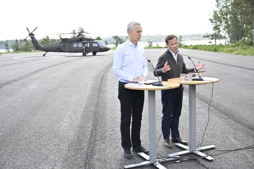 Stoltenberg: Ukrajnának jogában áll csapásokat mérni oroszországi célpontokra