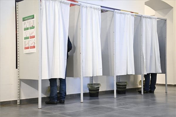 Érvényességi küszöb nincs, a szavazattöbbség dönt az önkormányzati választáson