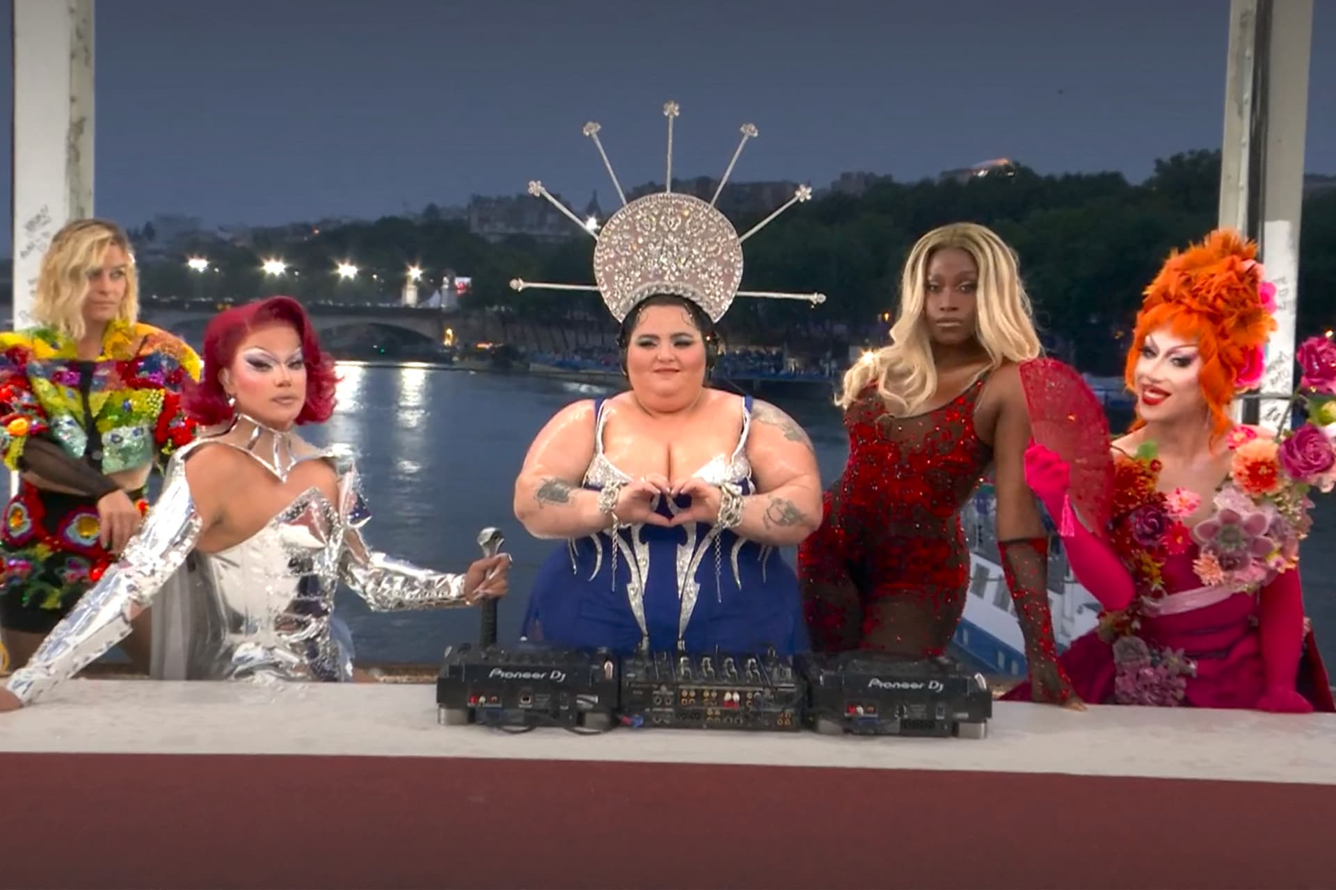 Folytatódik az olimpiai orgia