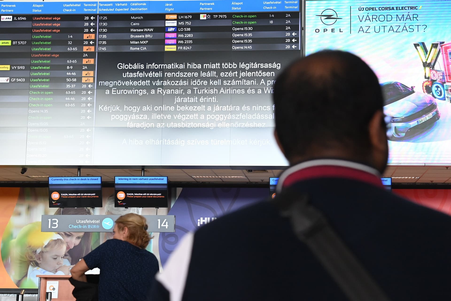 Zárlatot rendeltek el több amerikai reptéren