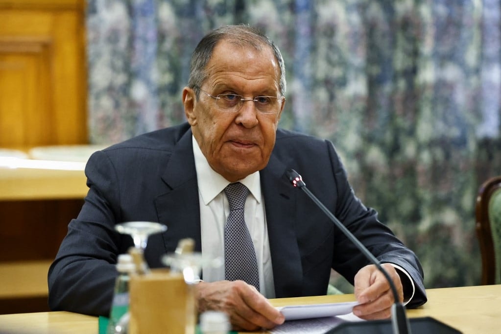 Lavrov: Az Egyesült Államok követelje a közel-keleti háború befejezését