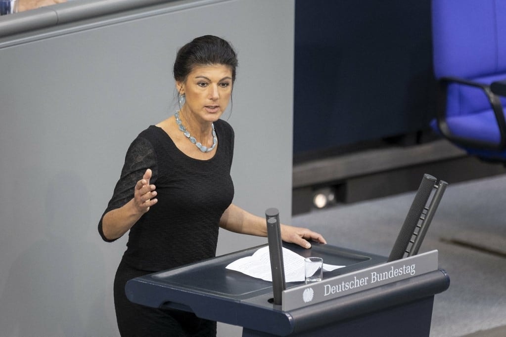 Wagenknecht német pártelnök az AfD anyjának nevezte Merkelt