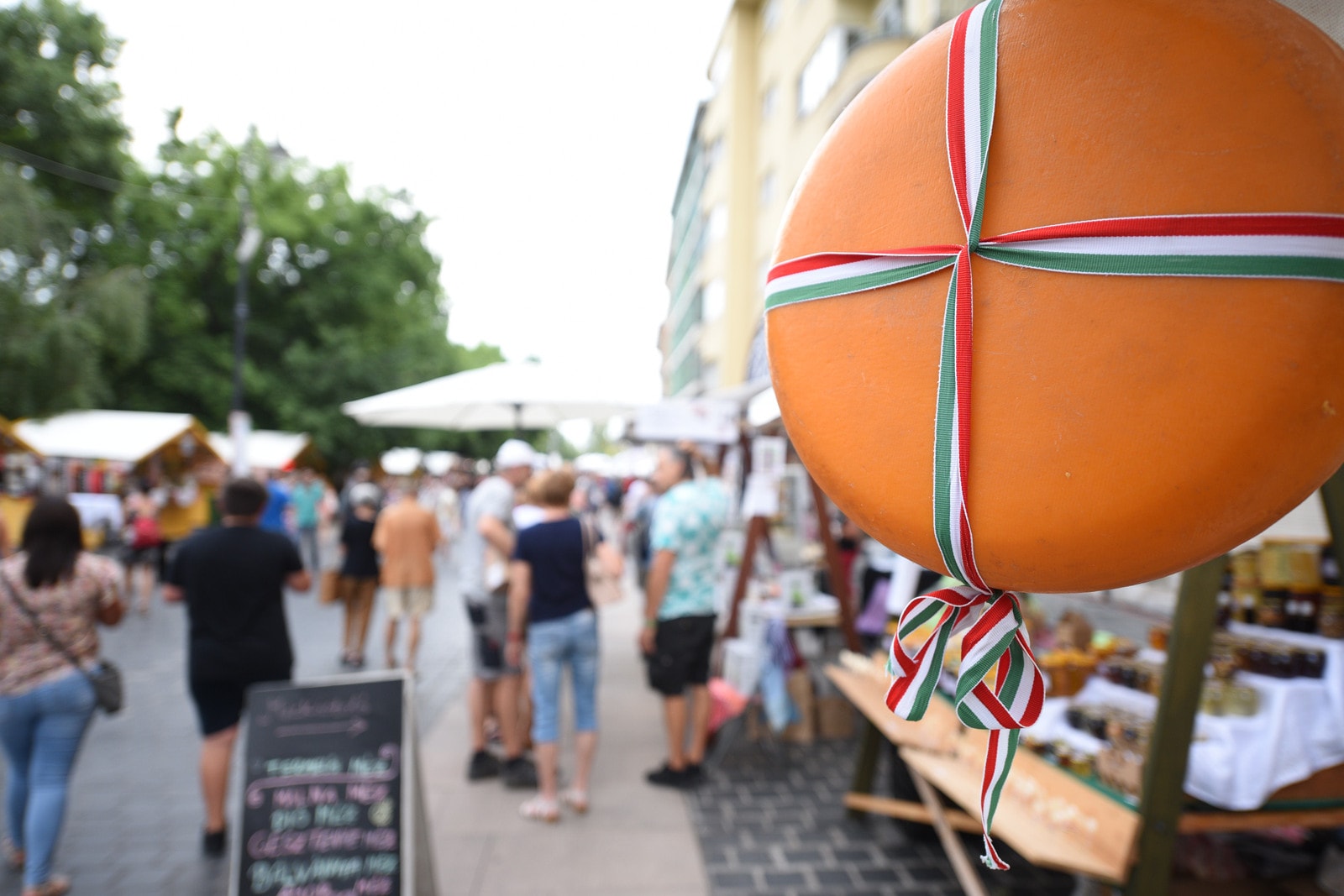 Nyit a Magyar Ízek Utcája és a Művészkert