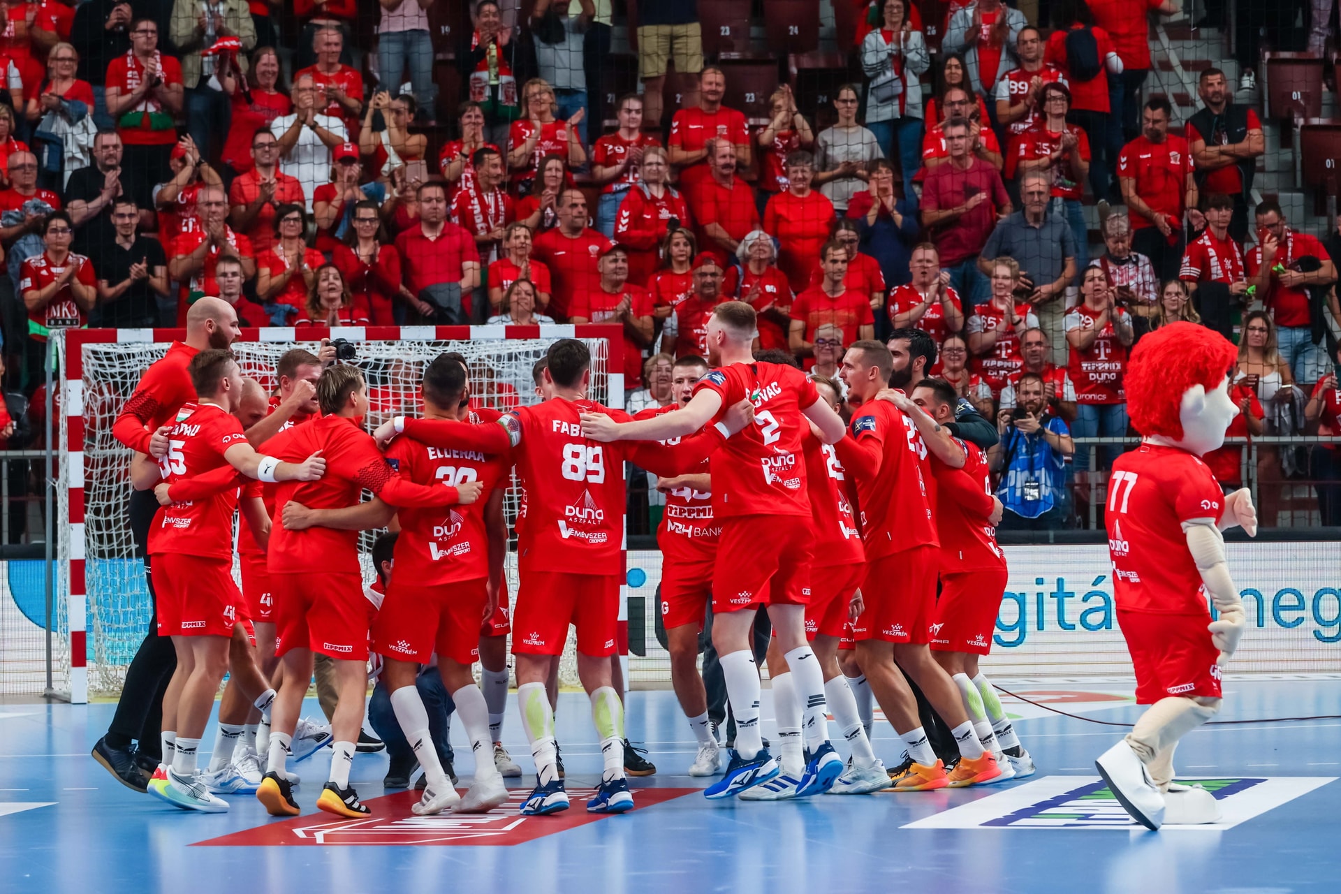 A Veszprém kiütötte a PSG-t
