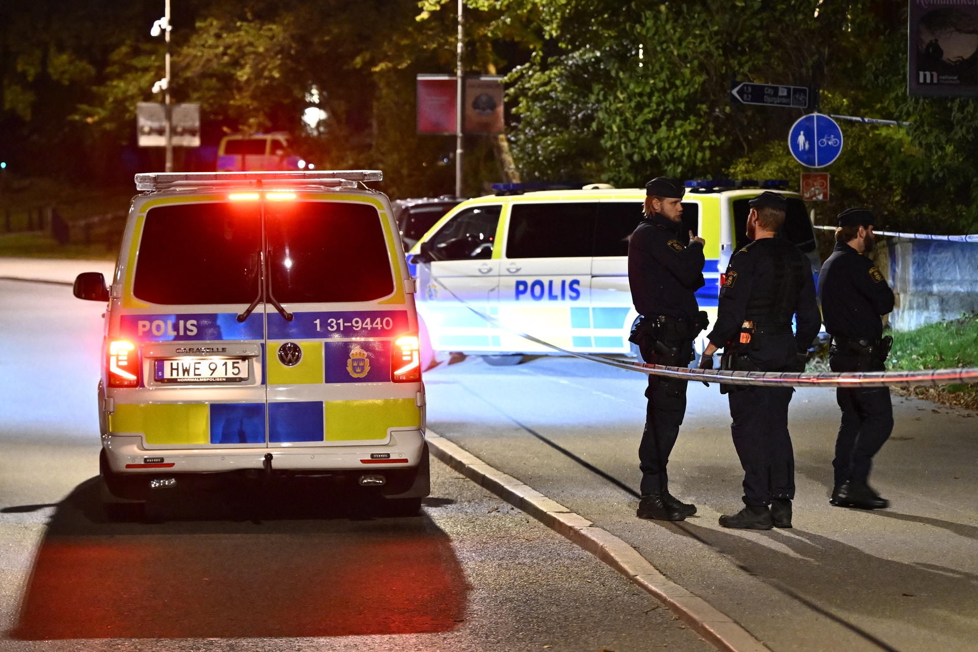 Stockholmban több lövést adtak le Izrael nagykövetségére