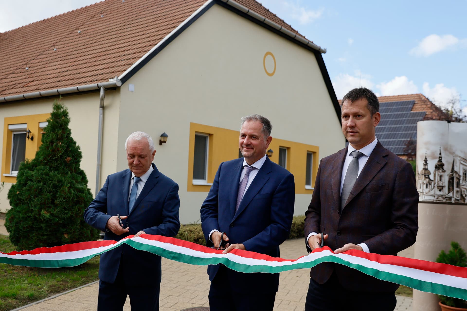 260 milliárd forintot kap az idősellátás