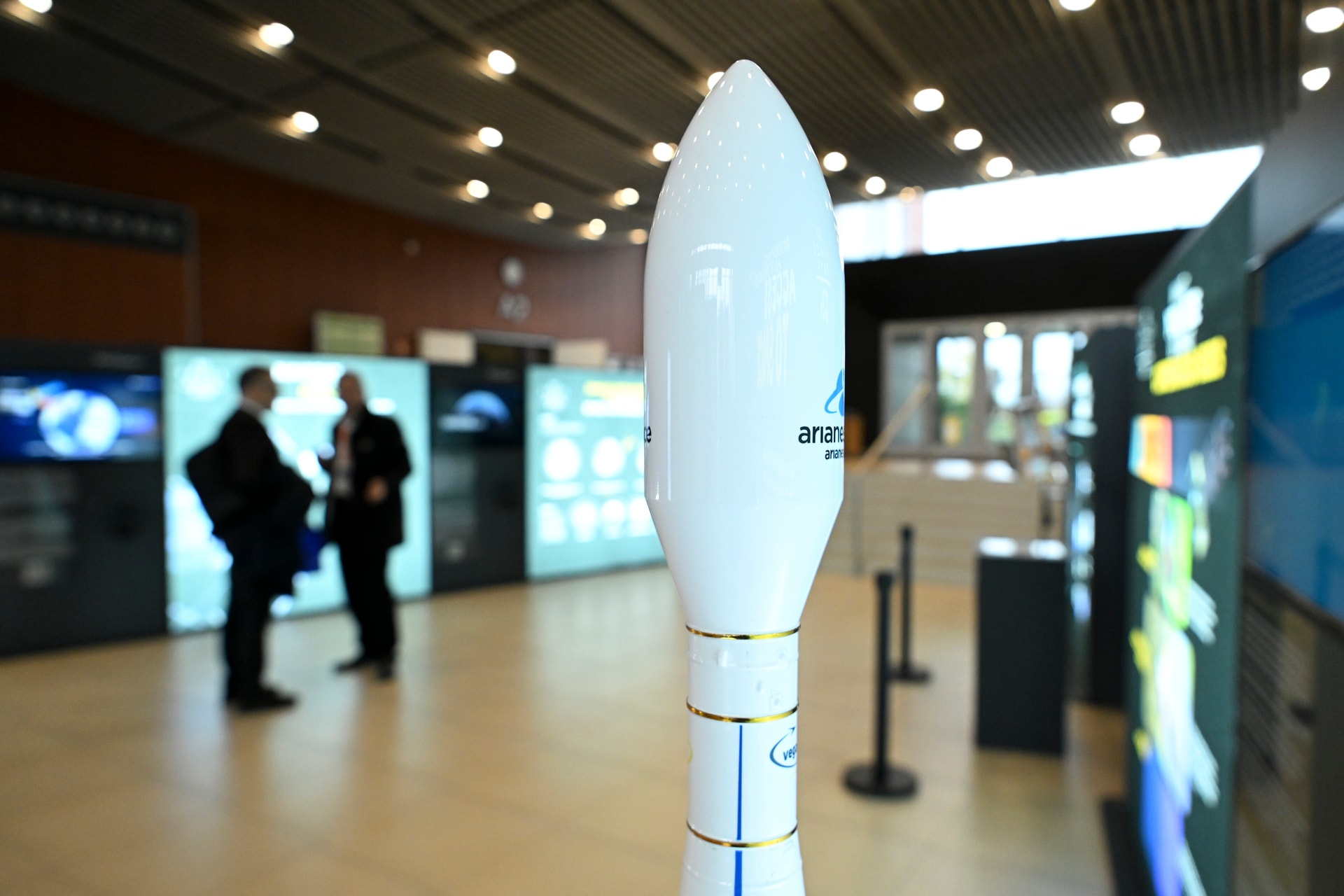 Startol a nemzetközi űripari konferencia Budapesten