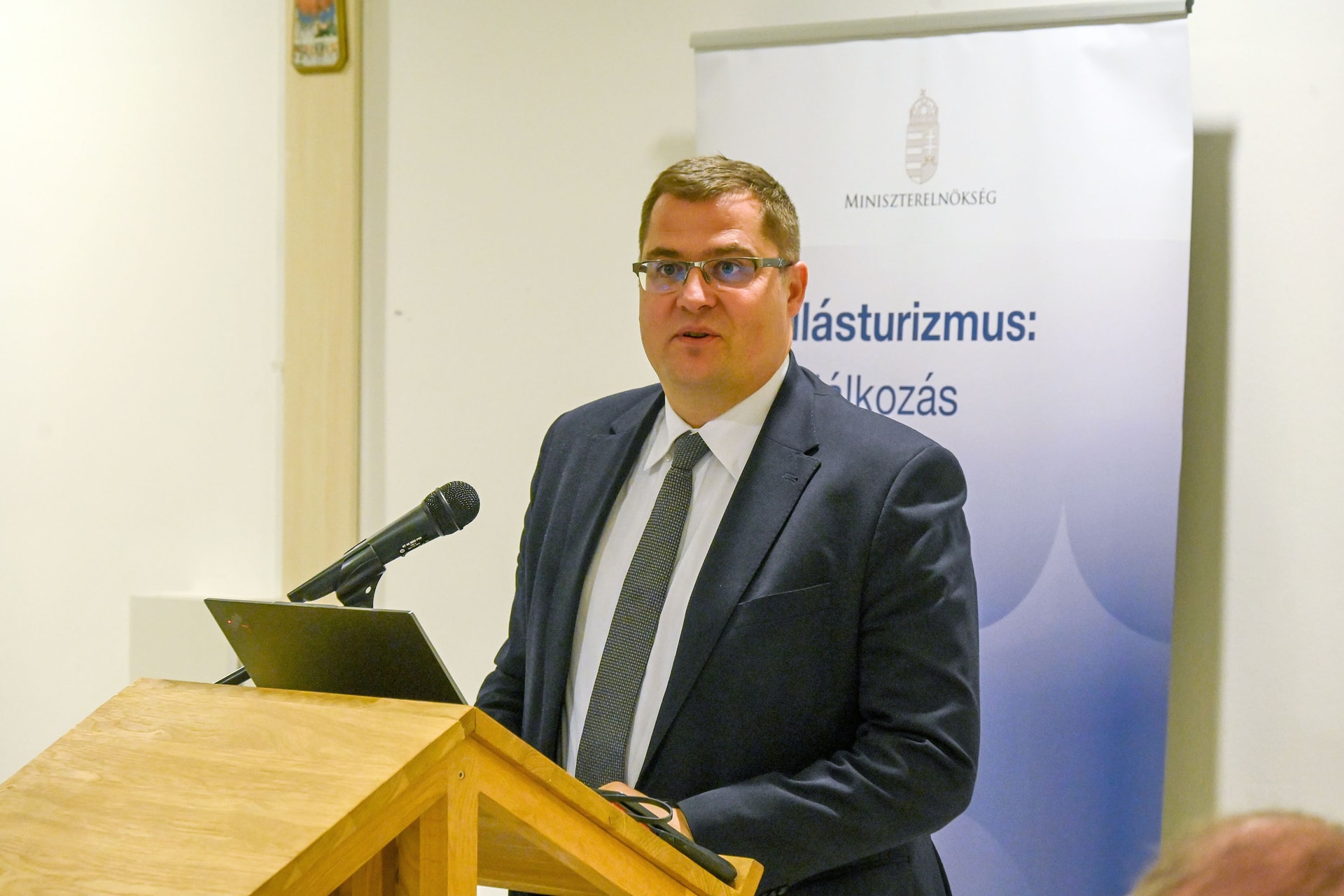 A kultúra továbbadásának leghatékonyabb módja a művészeti oktatás