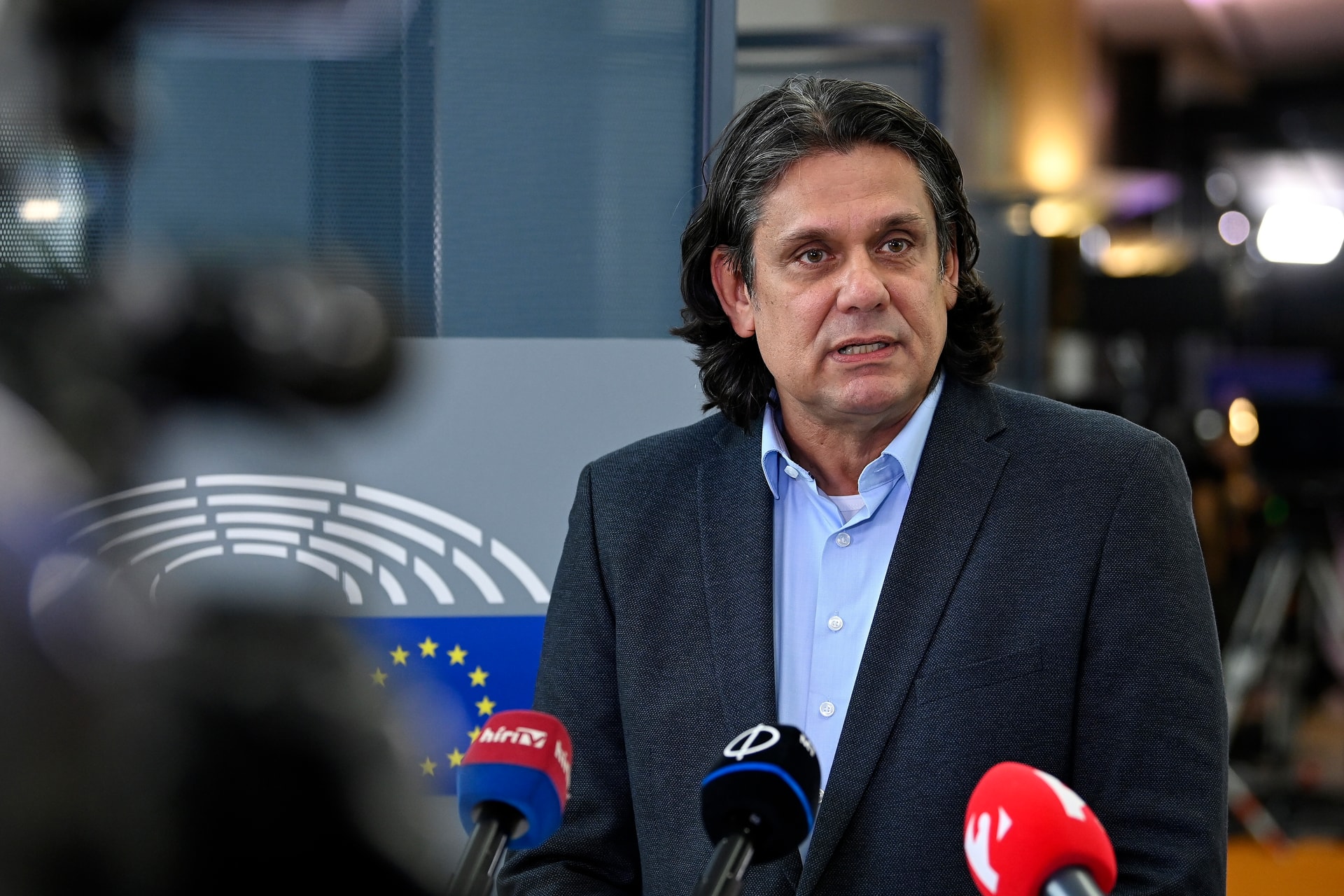 A biztosjelölteknek tiszteletben kell tartaniuk a nemzeti szuverenitást
