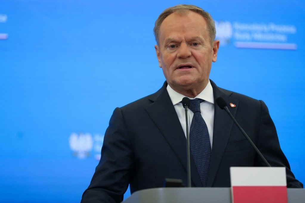 Tusk részt vesz a párizsi rendkívüli EU-csúcson