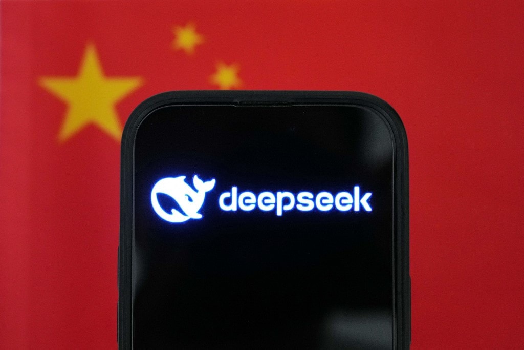 Bemutatta új mesterségesintelligencia-modelljét a kínai DeepSeek
