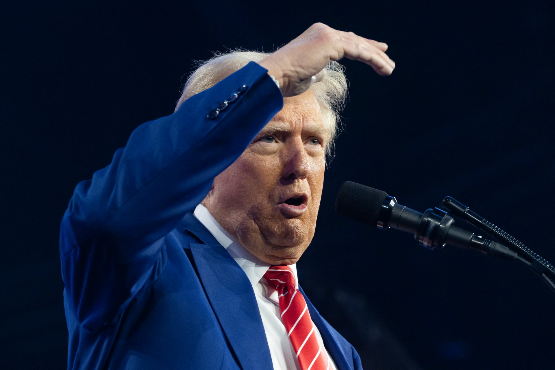 Trump elhalasztaná az ítélethirdetést