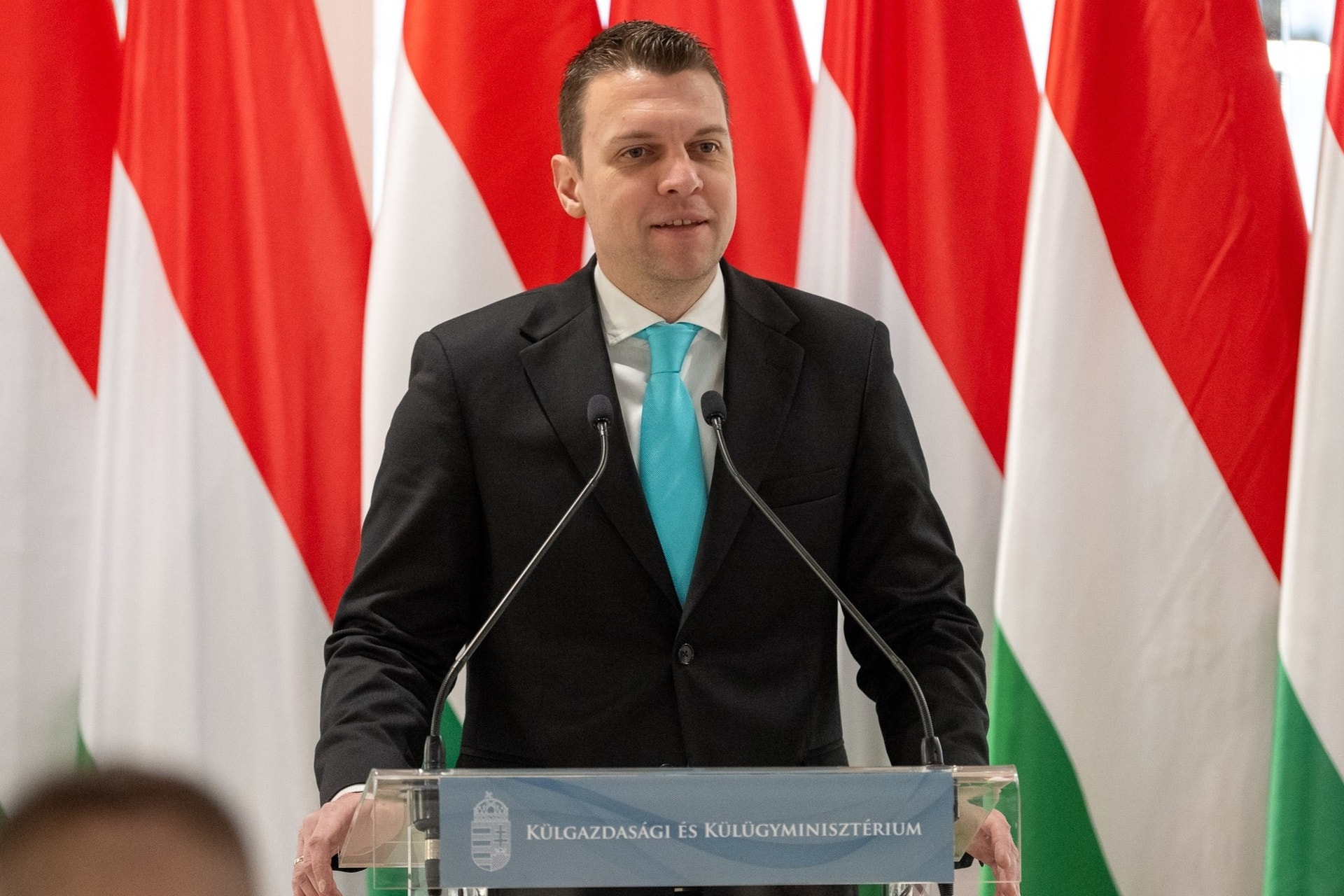 Gyermekvédelem vagy Pride?