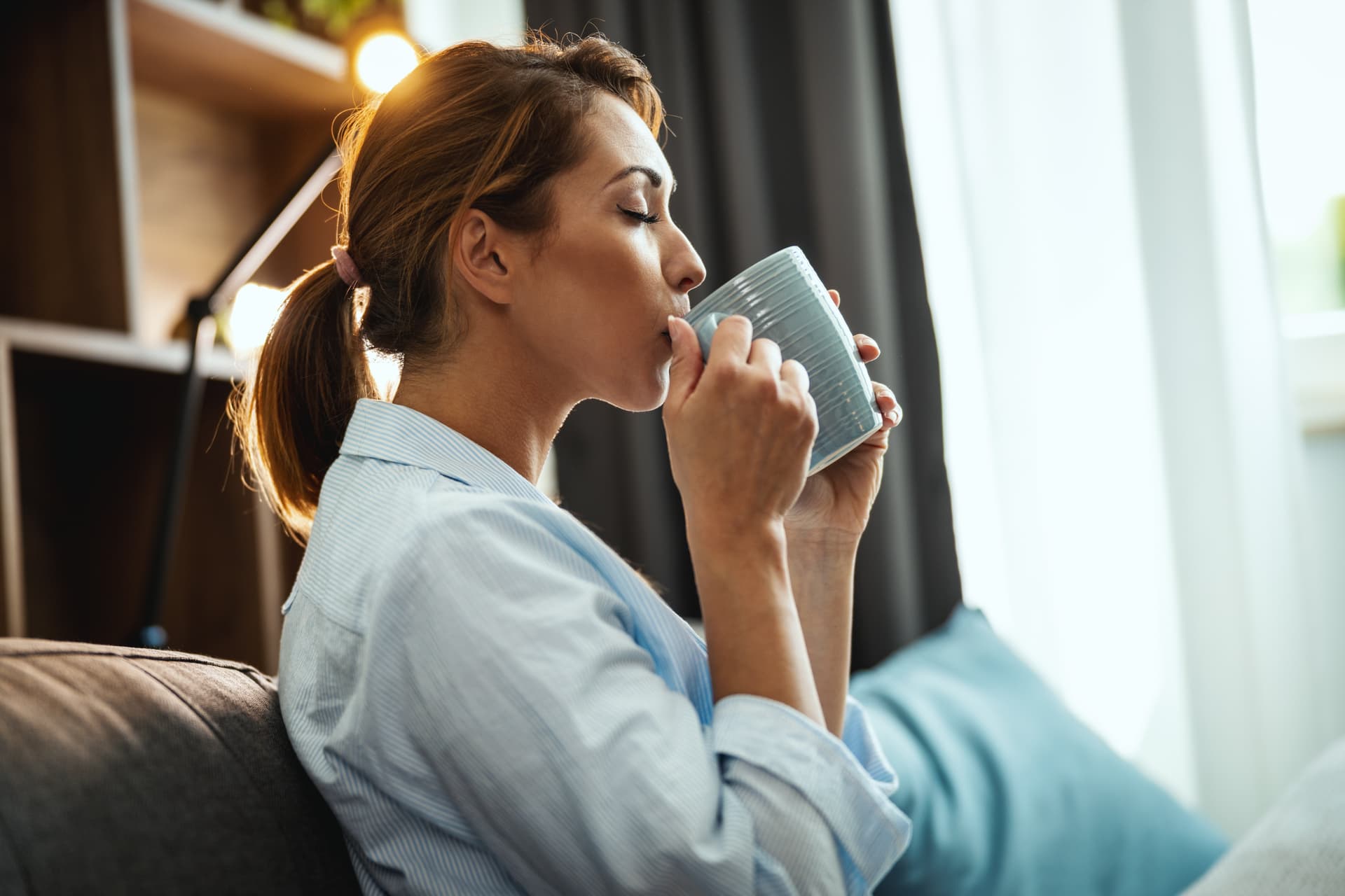 Miért lehet a koffein egyszerre barátja és ellensége az egészségének?