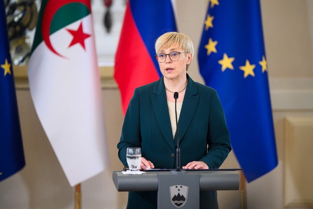 Szlovénia a feszültség azonnali enyhítését sürgeti