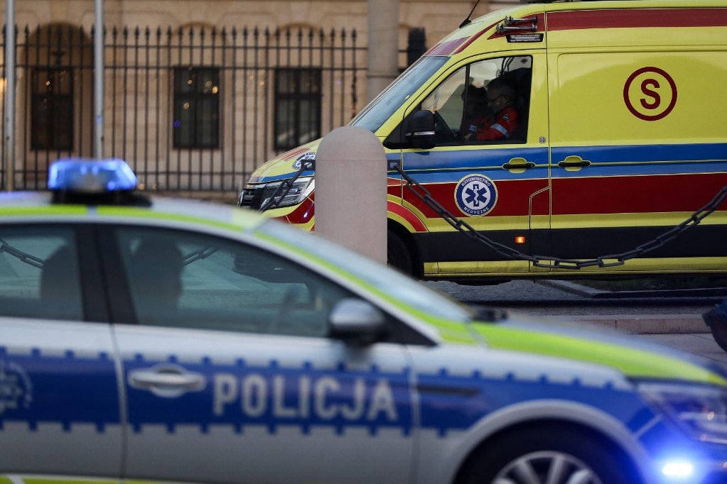Őrizetbe vettek egy baltával gyilkoló férfit a Varsói Egyetemen