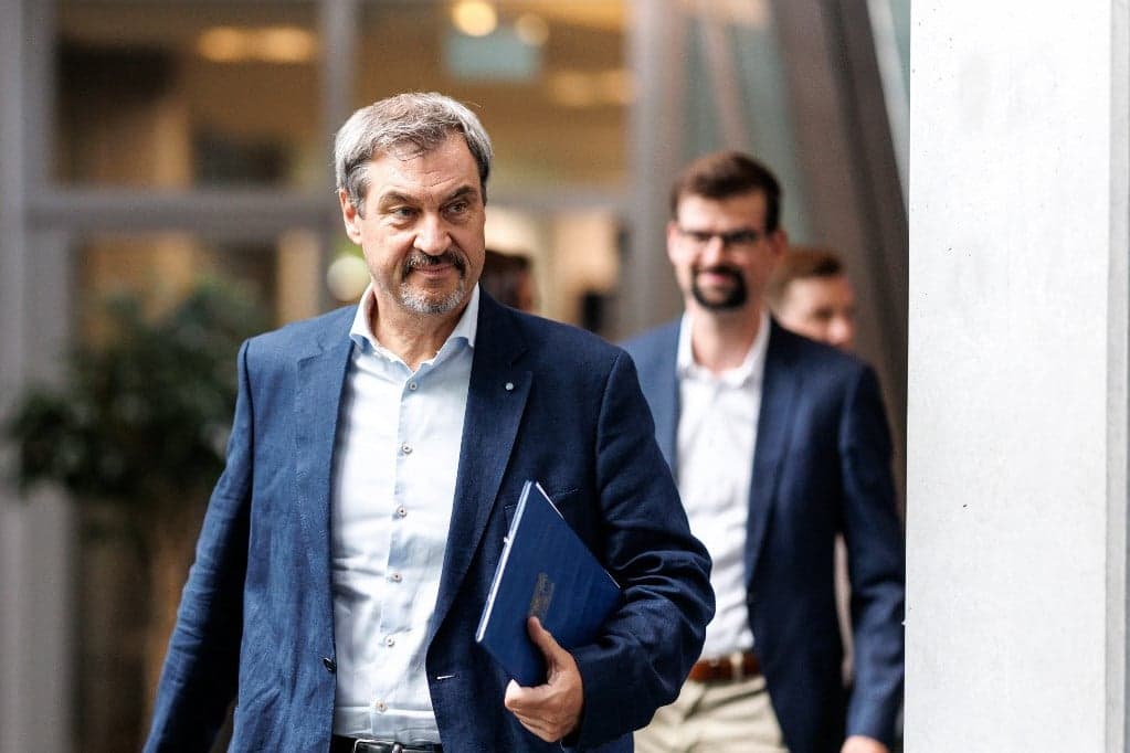 A bajor miniszterelnök Magyar Péterrel készül találkozni