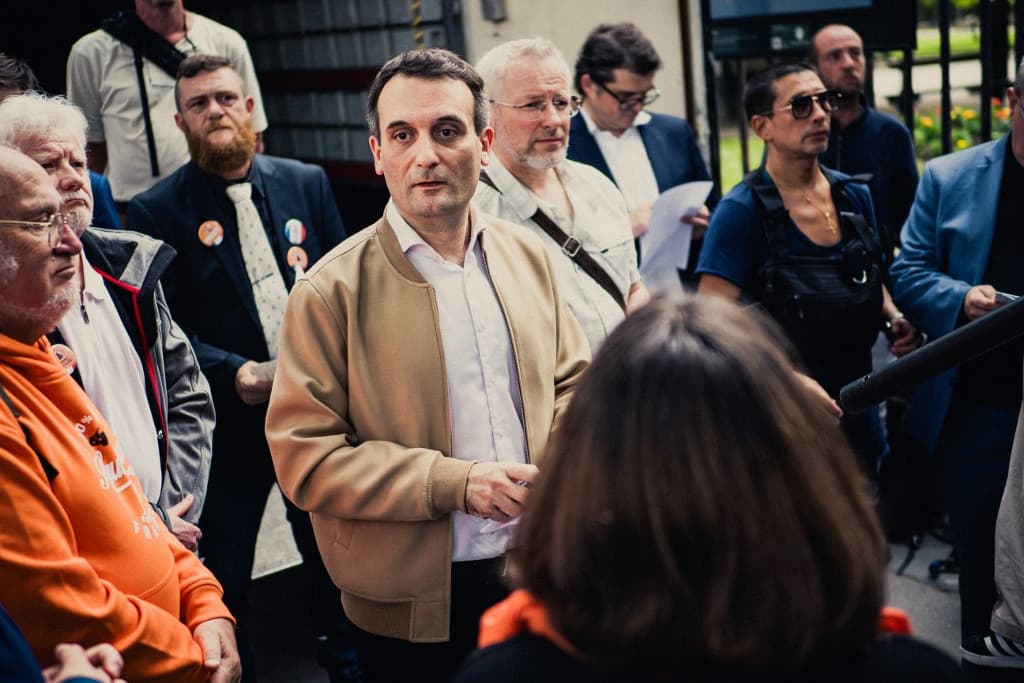 Franciaország tönkreteszi magát Ukrajna támogatásával
