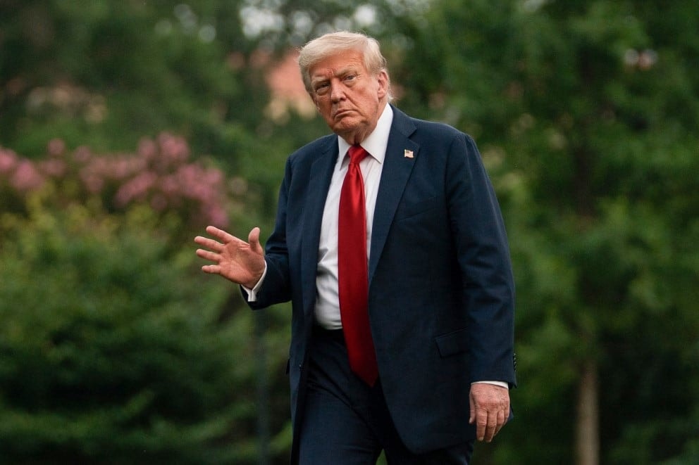 A mesterséges intelligenciát érintő innovációs tevékenységről írt alá rendeleteket Donald Trump