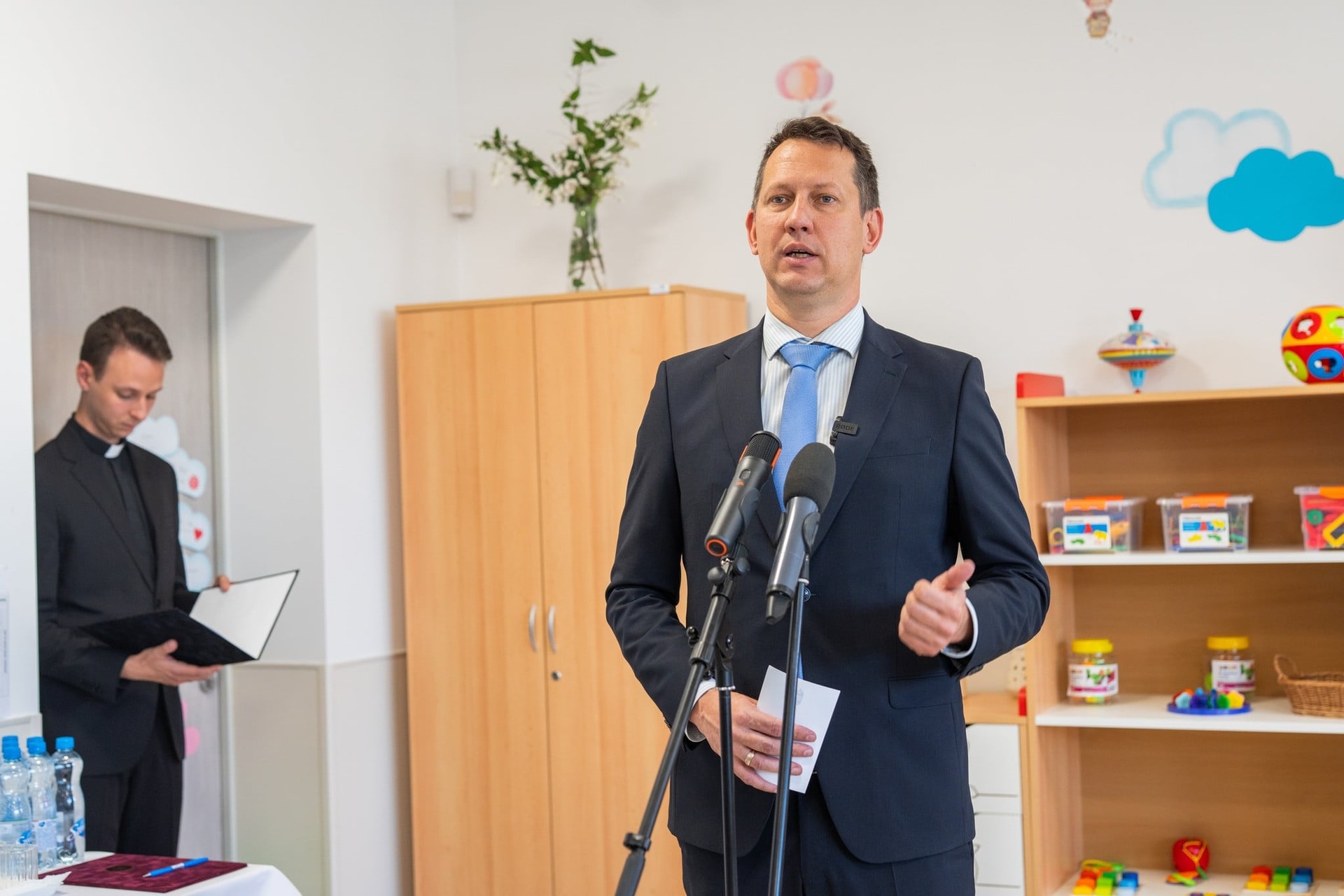 A gyermekvédelem a legnemesebb hivatás