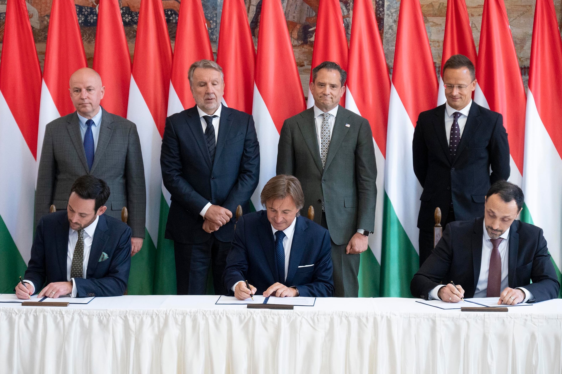 Szijjártó Péter nagy energetikai fejlesztésről tett bejelentést