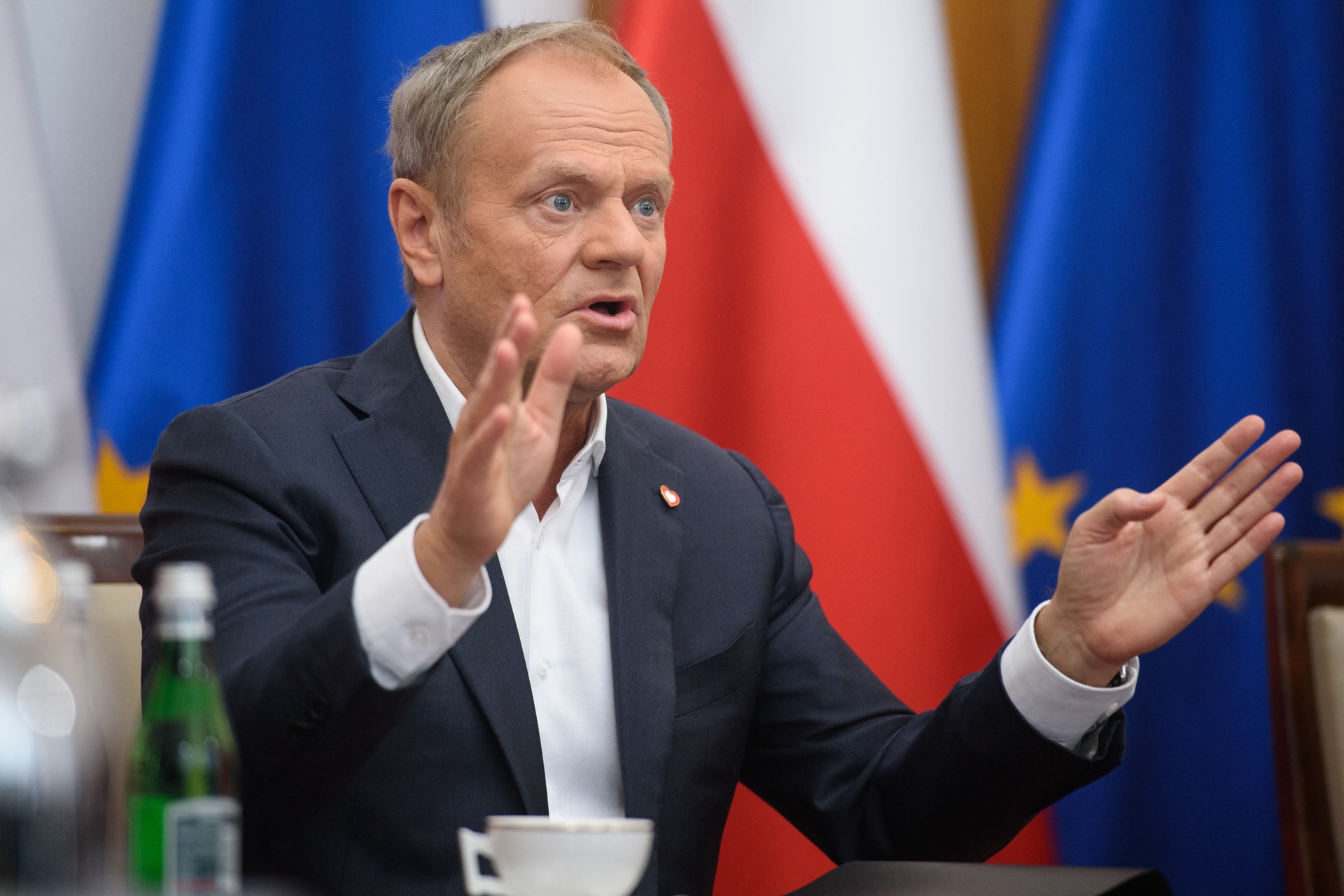 Komolytalan Donald Tusk a nukleáris fegyverkezéssel kapcsolatban