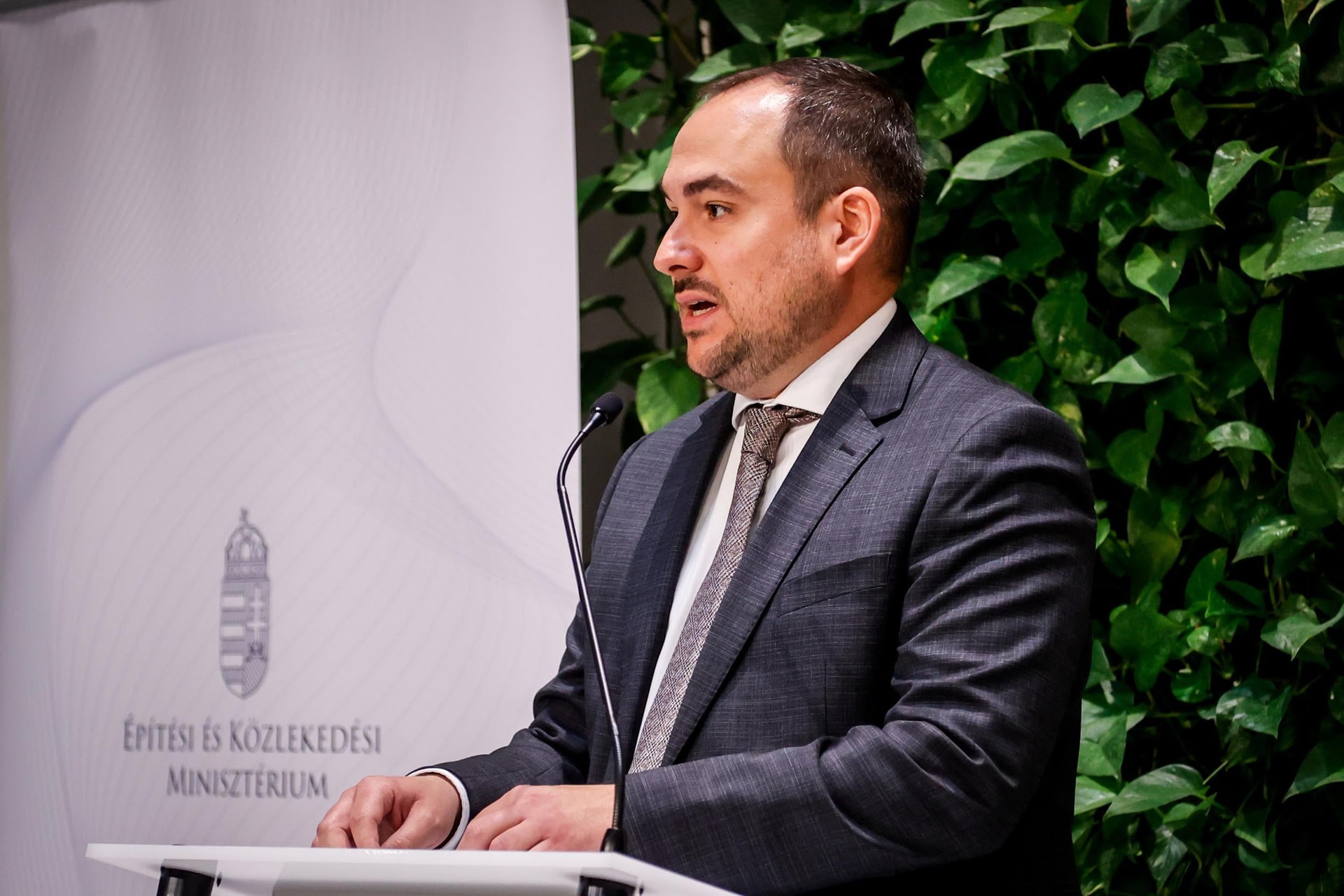 Máris javult a MÁV menetrendszerűsége