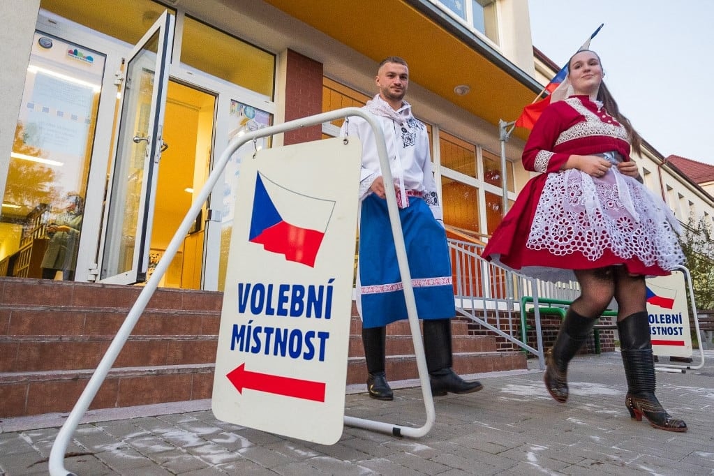 Jelentős fölényben Babis pártja