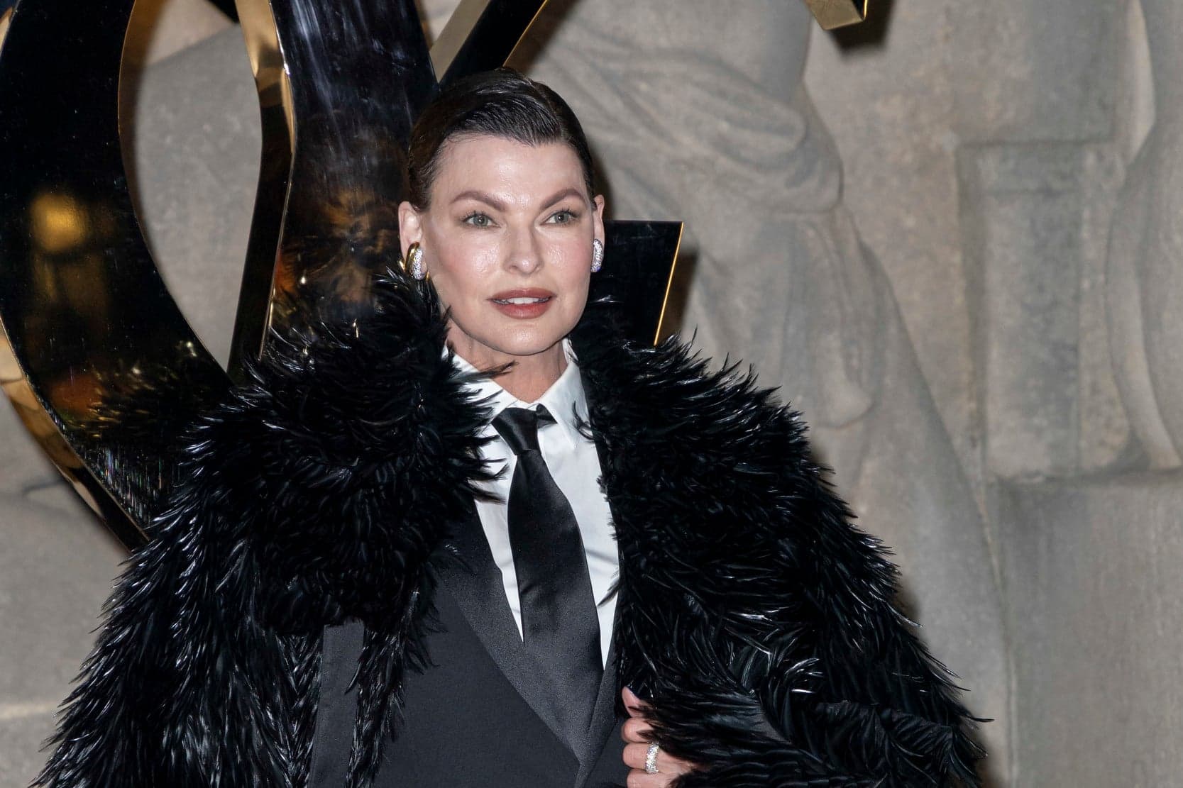 Alig tud tükörbe nézni Linda Evangelista
