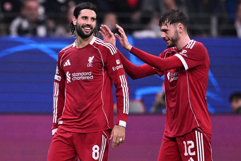 Áll a bál Liverpoolban