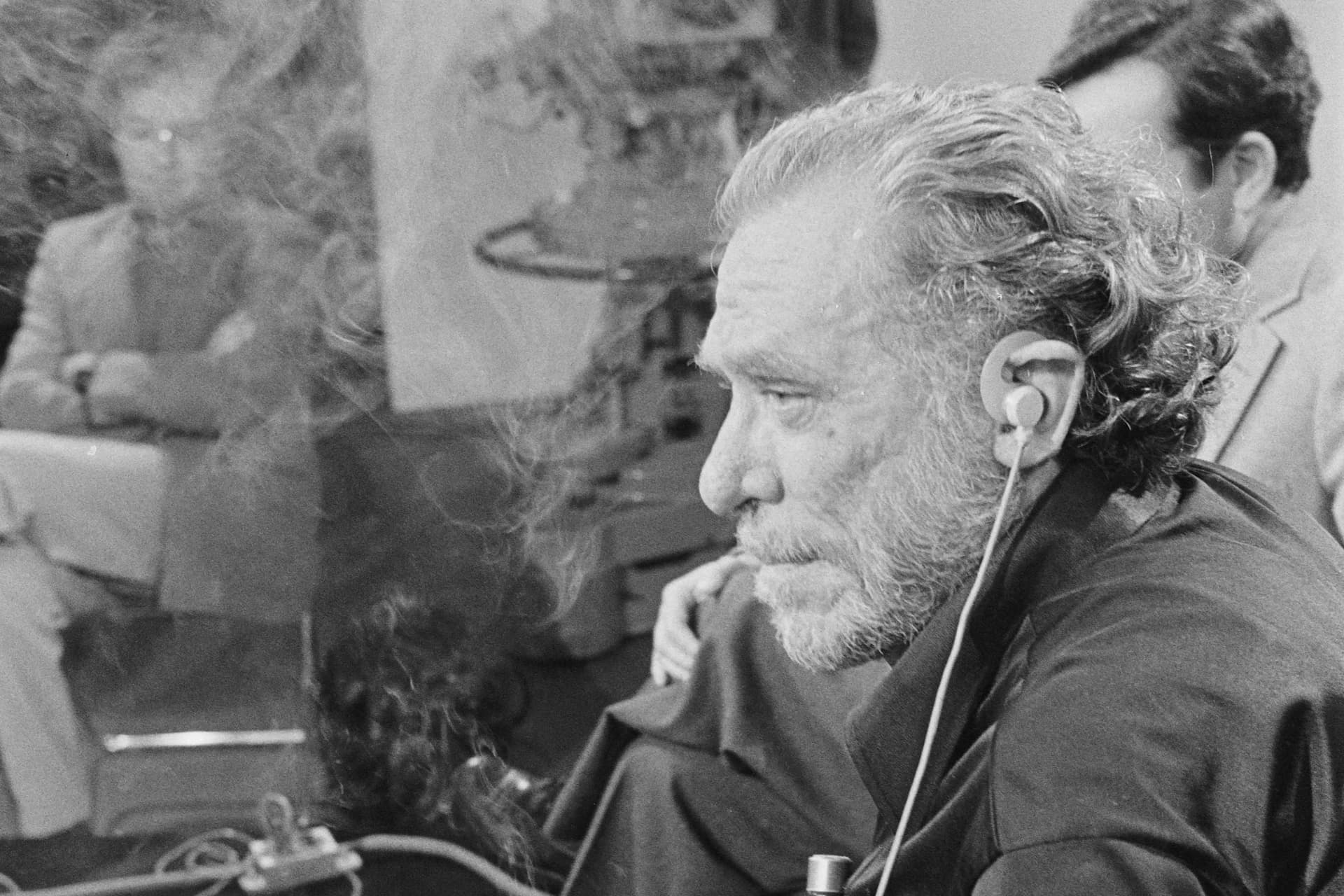 Charles Bukowski versei magyar fordításban jelennek meg