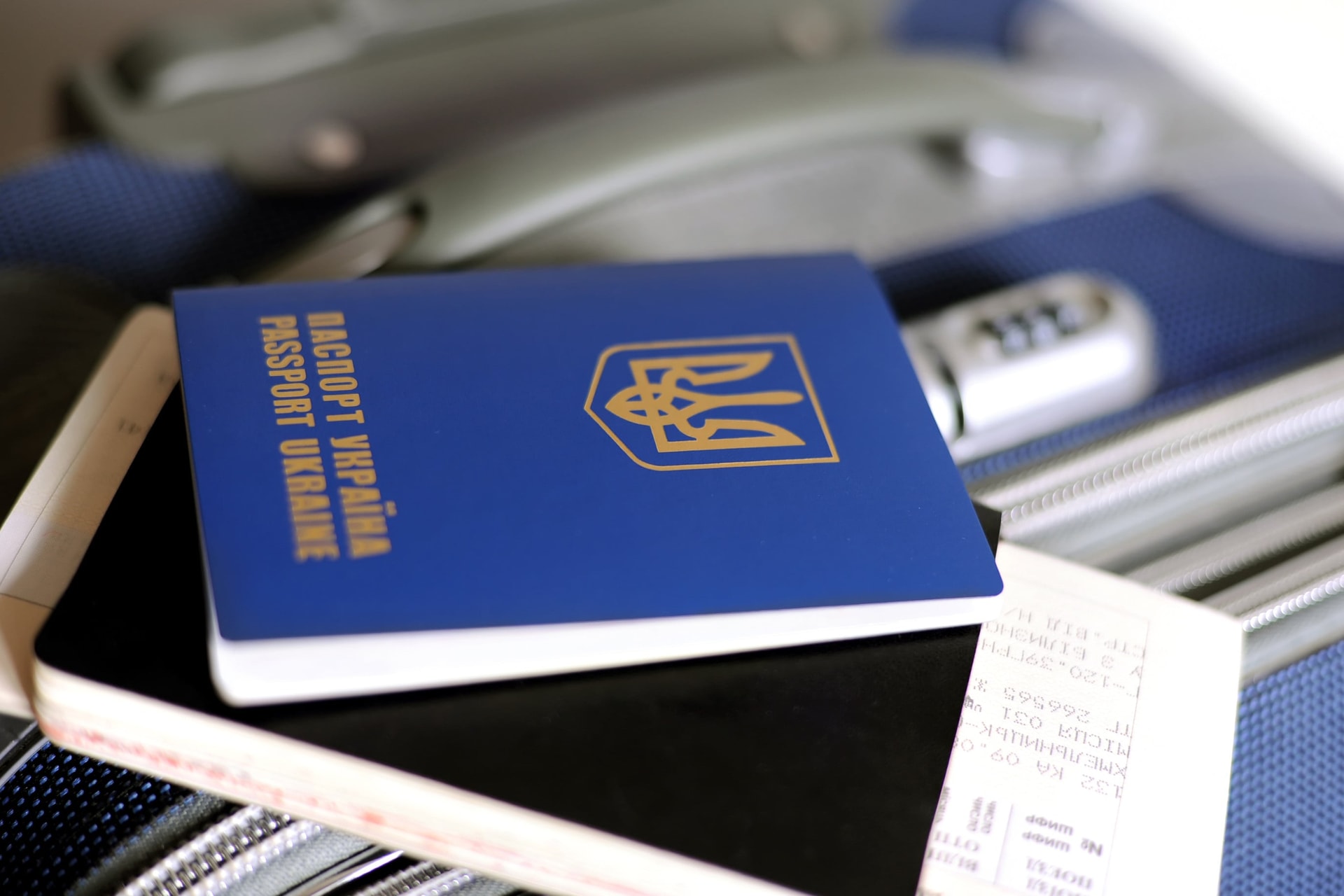 7000 dolláros hamis papírokkal bukott le egy hadköteles Csapon