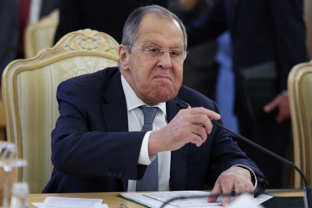 Lavrov: a Nyugat csak színleli készségét a tárgyalásokra