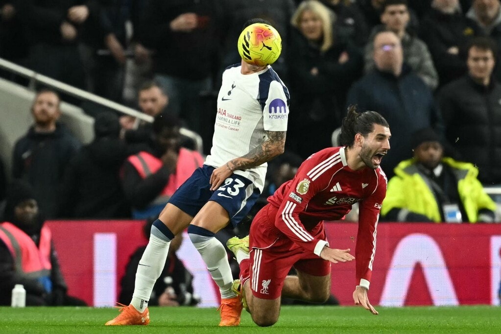 Emberelőnyben nehezen nyert a Liverpool
