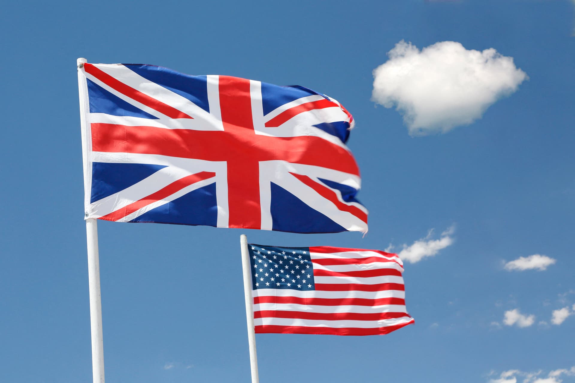 Az Egyesült Államok csapást mért Nagy-Britanniára
