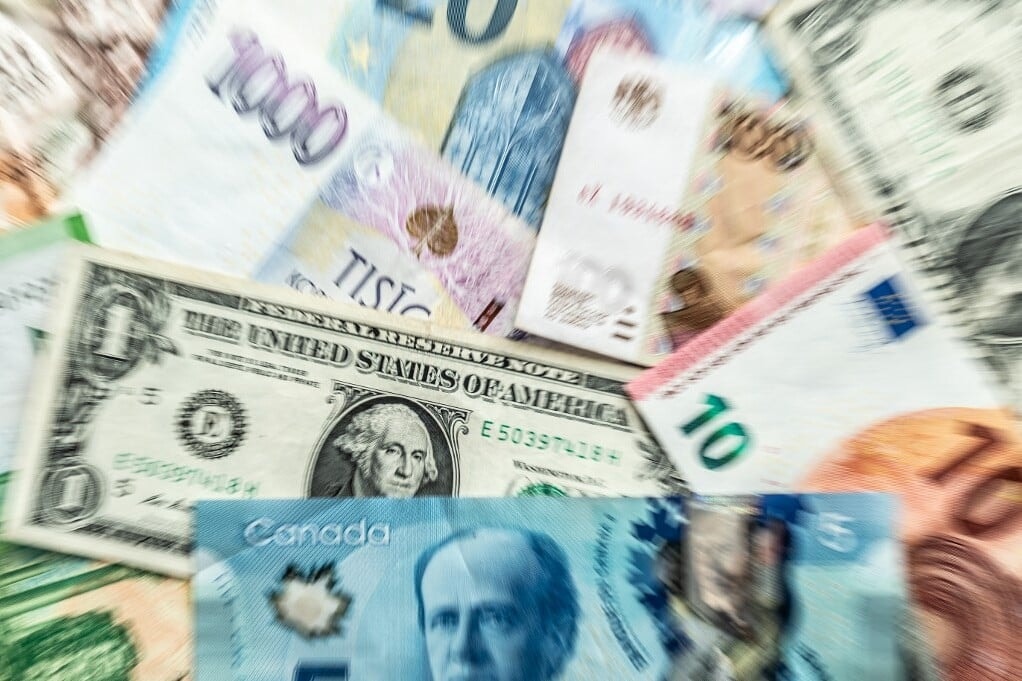 Itt tart a forint kedden