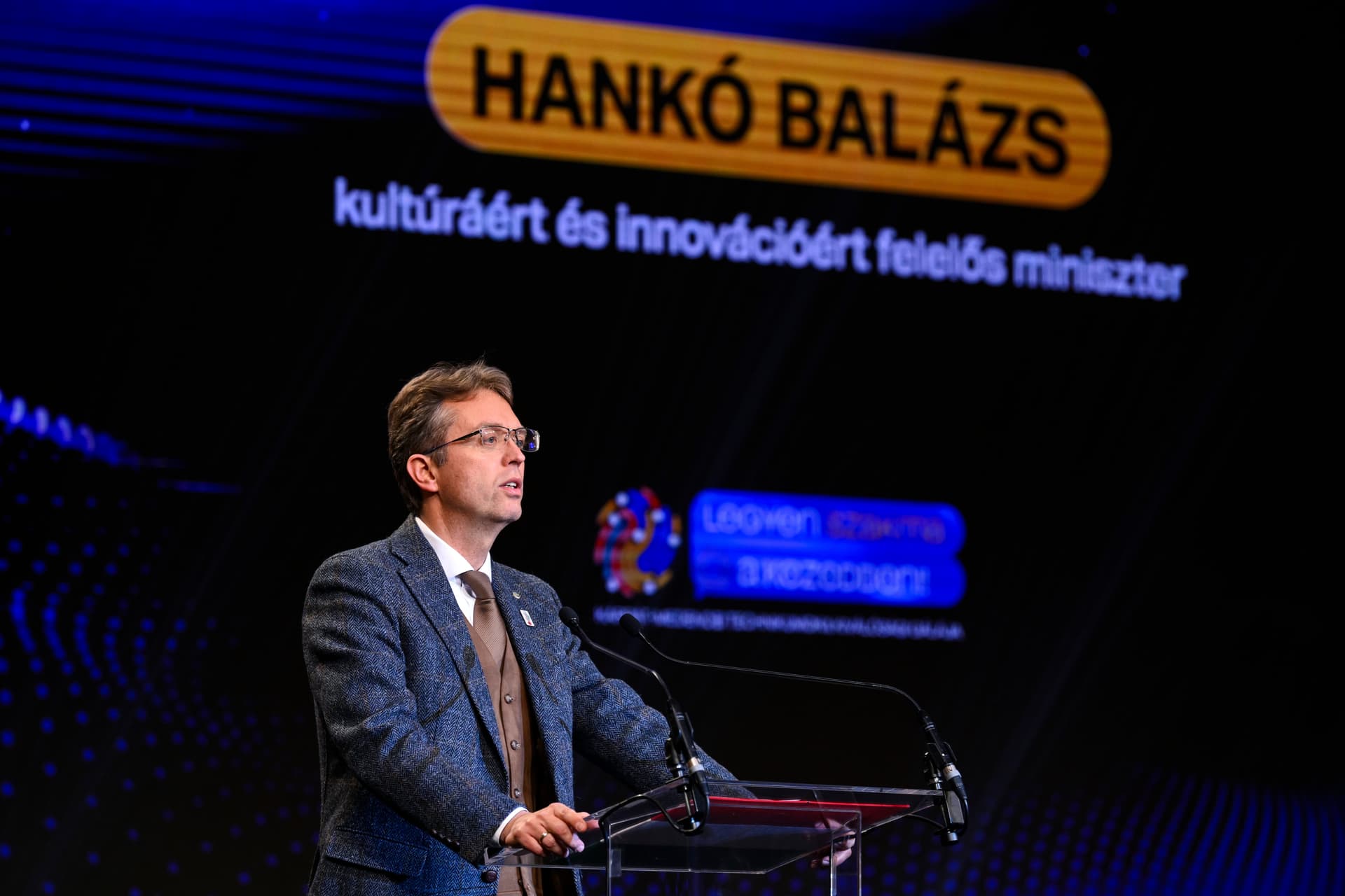 Hankó Balázs: A magyar szakmák és a magyar szakképzés hagyományai masszívak