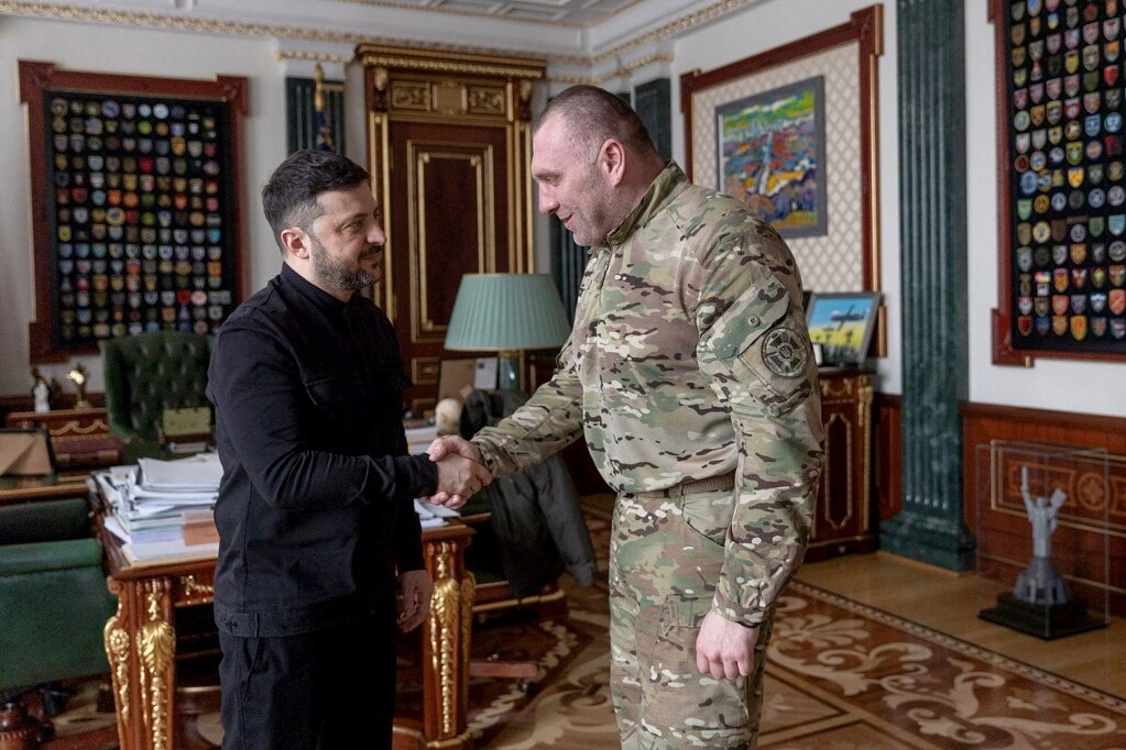 Miért váltotta le a titkosszolgálat főnökét Zelenszkij?