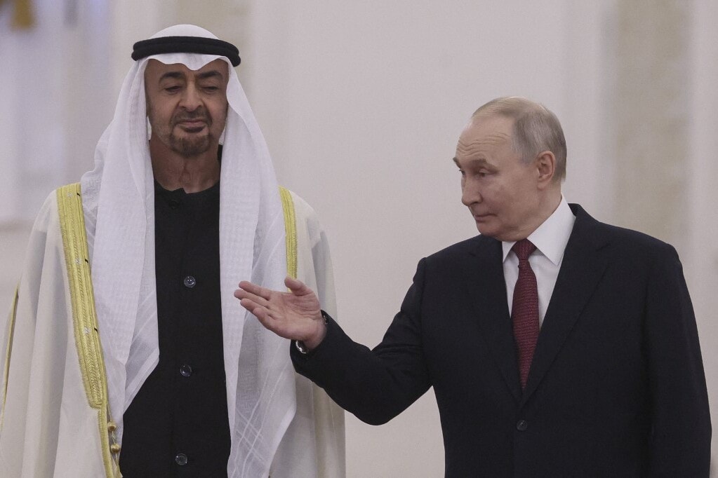 Putyin fogadta az Egyesült Arab Emírségek elnökét