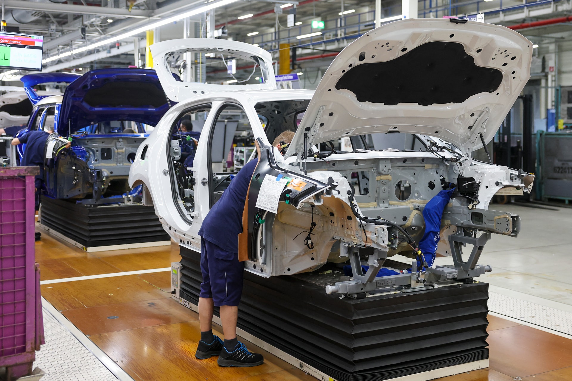 Tűz ütött ki a BMW egyik gyárában