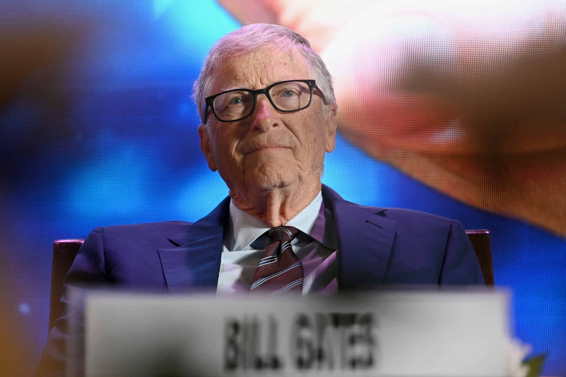 Bill Gates „felelősséget vállalt tetteiért” az Epstein-ügyben