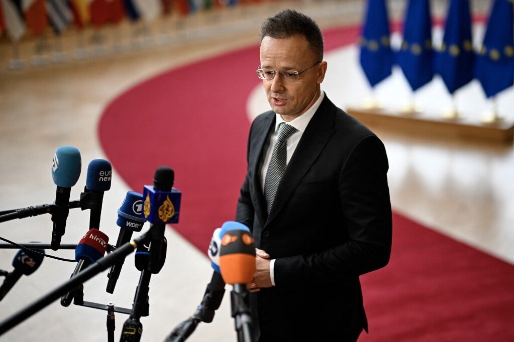 Trumppal béke, Brüsszellel háború?