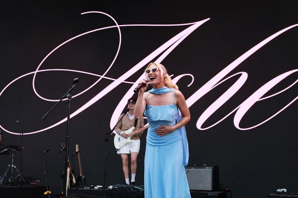 Rita Ora július végén a Budapest Parkban lép fel